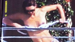 Kate'in fotoğrafları istifa getirdi
