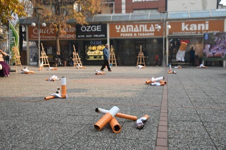 Dev izmaritlerle çevre kirliliğe dikkat çektiler G2