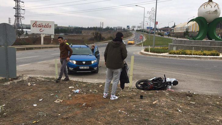 Bilecik'te otomobille çarpışan motosikletin sürücüsü ağır yaralandı G1