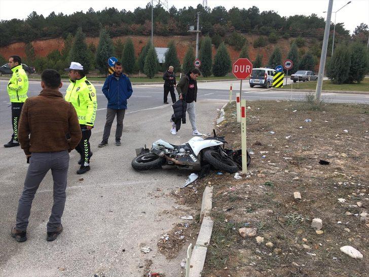 Bilecik'te otomobille çarpışan motosikletin sürücüsü ağır yaralandı G2