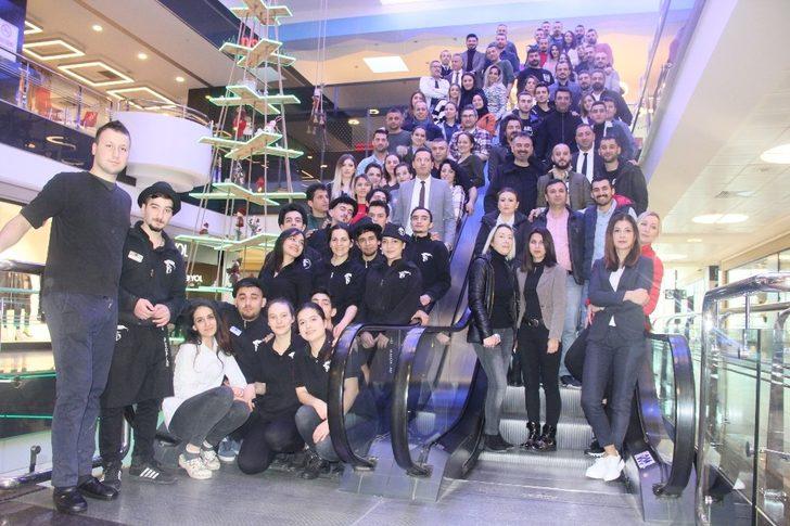 ’Mağazacılık Günü’ne bandolu kutlama G1