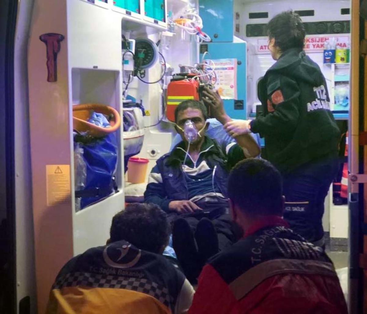 Ankara'da apartman dairesinde yangın: 1'i ağır, 3 yaralı