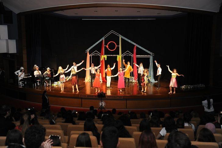 ADÜ etkinlik sayılarındaki artış dikkat çekiyor G4