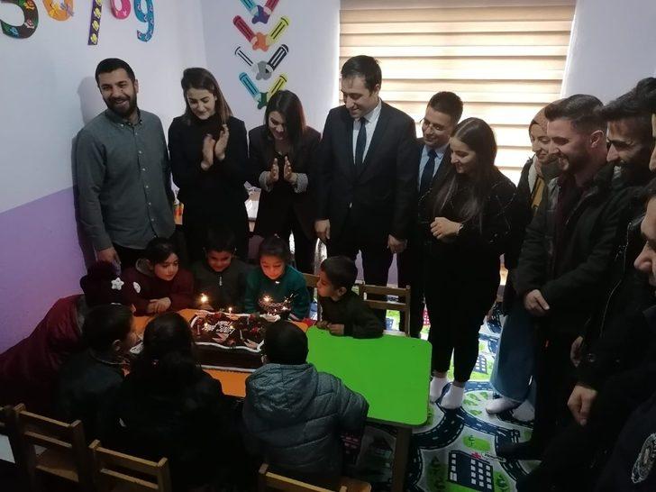 Hamur’da Anasınıfı ve Kütüphane açılışı G1