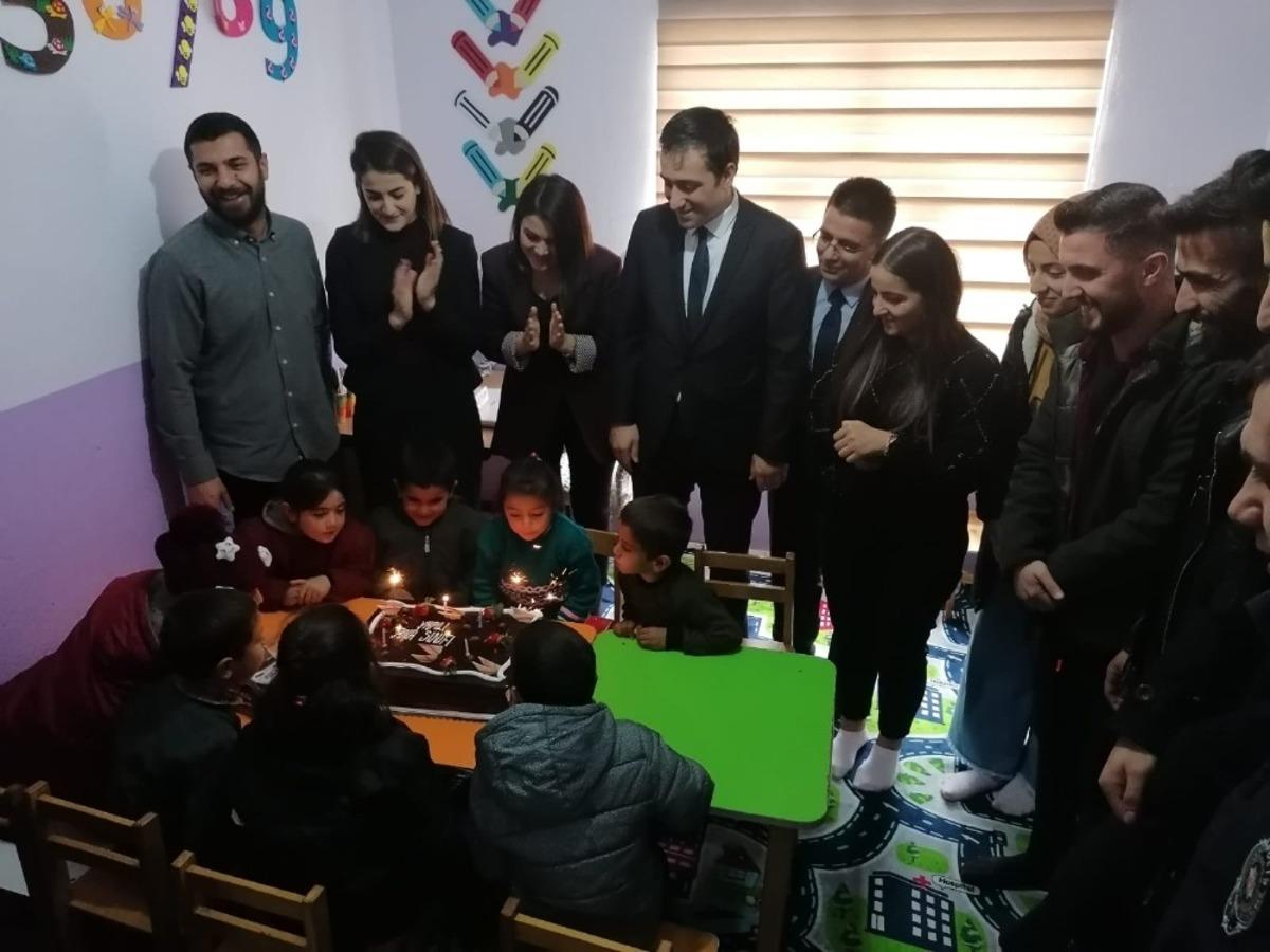 Hamur&rsquo;da Anasınıfı ve K&uuml;t&uuml;phane a&ccedil;ılışı