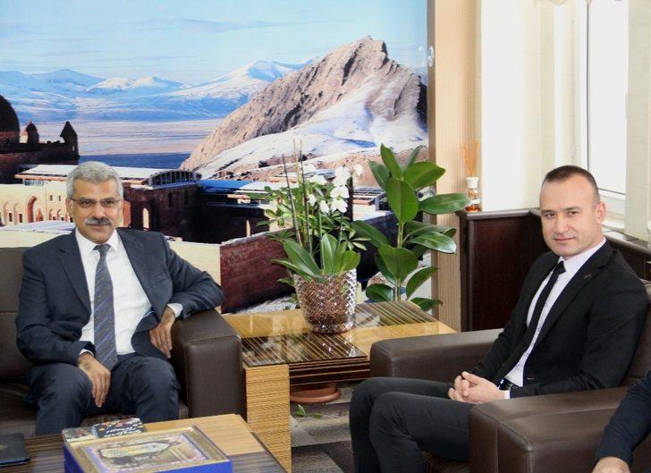 Ağrı Milli Eğitim Müdürü Tekin’den Emniyet Müdürü Özen’e teşekkür ziyareti G1