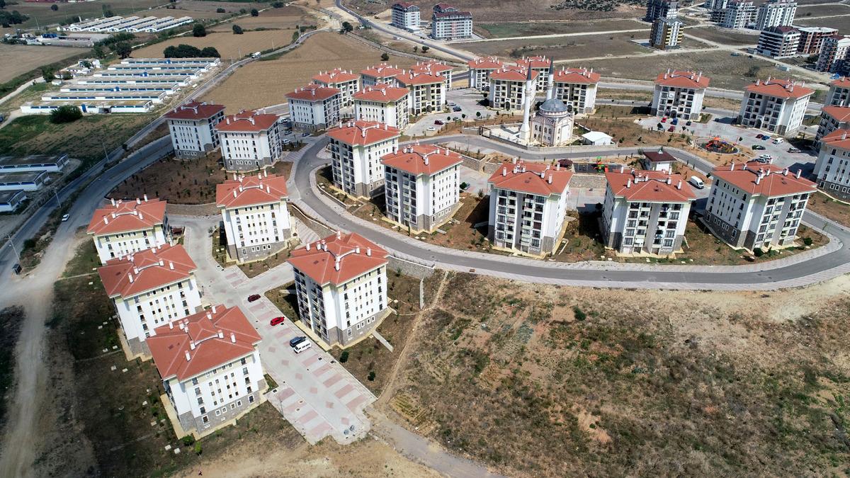 Nazmi Durbakayım: 2020&rsquo;nin sonunda konut fiyatları y&uuml;zde 45 artacak
