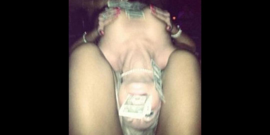 Rihanna fena dağıttı