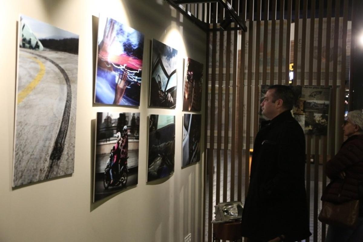 Trafik ter&ouml;r&uuml;ne dikkat &ccedil;eken sergi