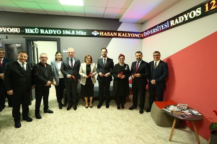 Altın Baklava Film Festivalinde ödüller sahiplerini buldu G5