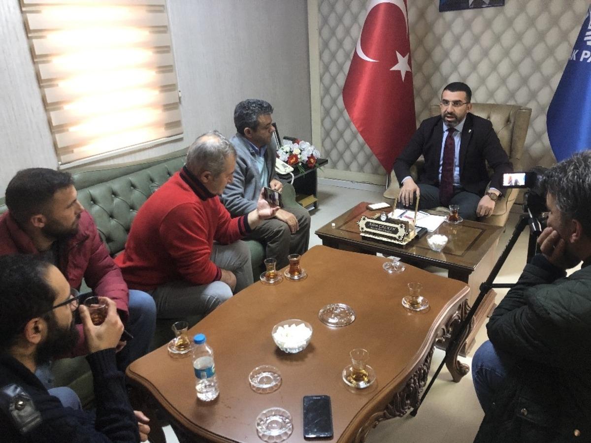 AK Parti Kars İl Başkanı &Ccedil;alkın, basın mensuplarıyla bir araya geldi