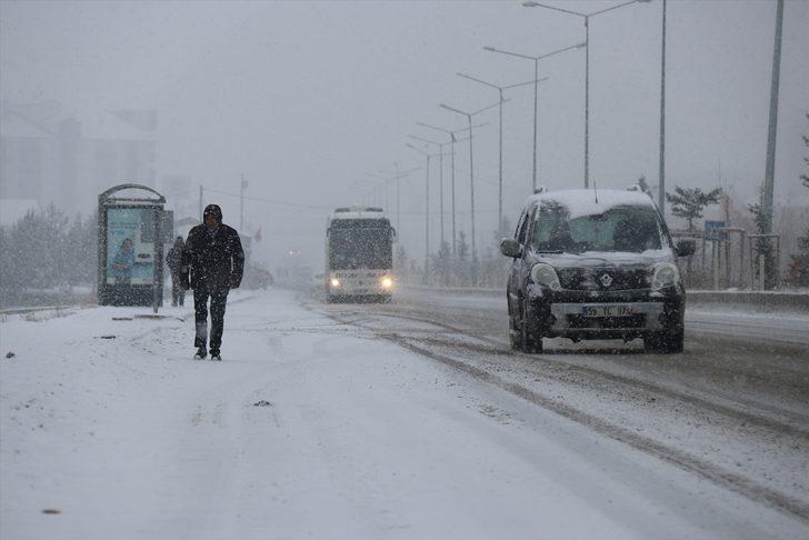 Doğu'da kar yağışı etkili oluyor G5
