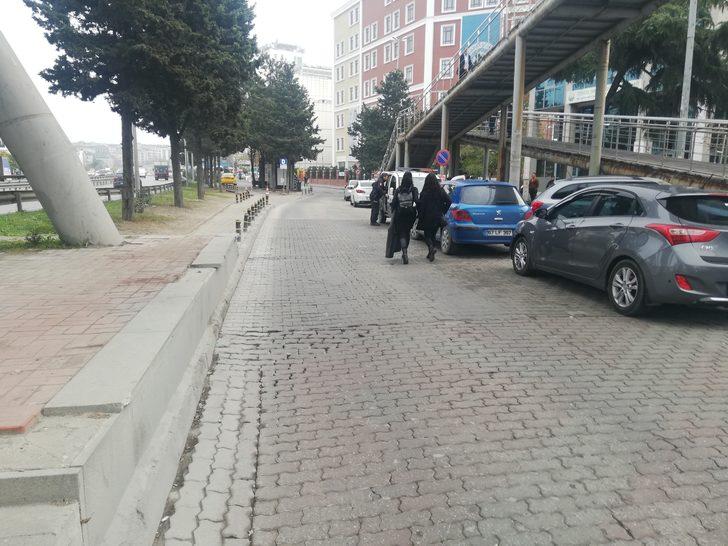 İstanbul'da özel halk otobüsünde uyuyan kadına taciz! G3