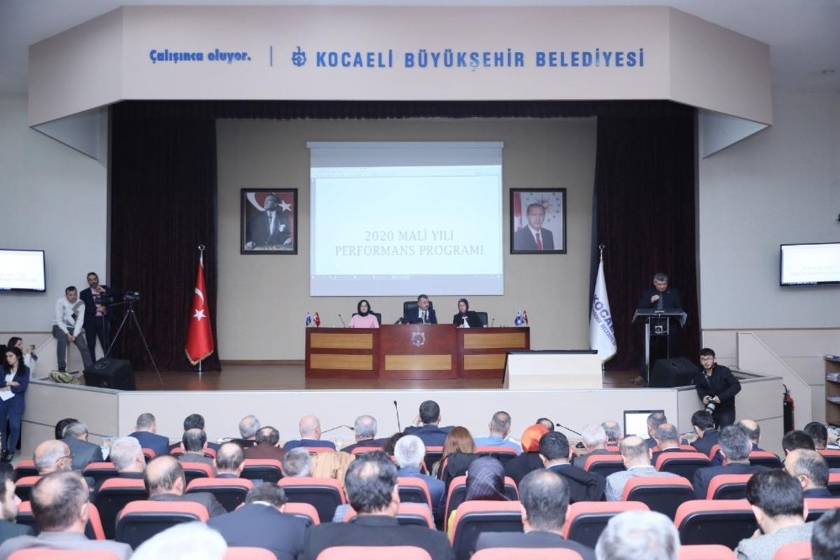 Kocaeli&rsquo;de şehir i&ccedil;i otoparklar Kocaelispor&rsquo;a devredildi