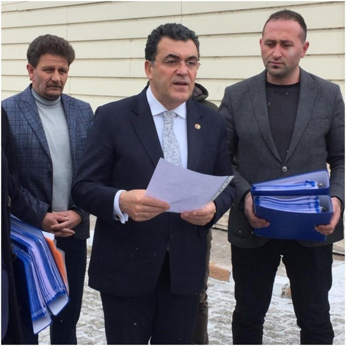 Başkan d&uuml;ğmeye bastı, İhale dosyaları yargıya taşınıyor