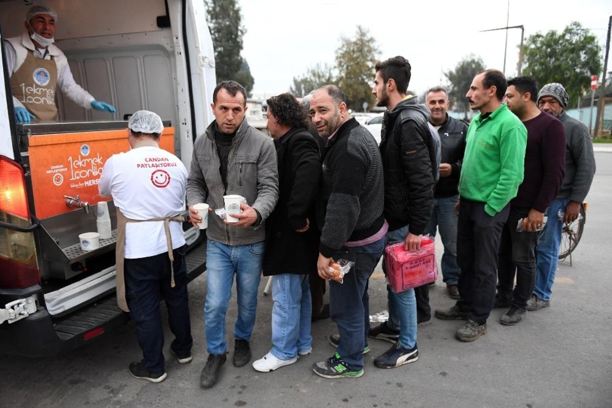 &lsquo;1 Ekmek 1 &Ccedil;orba&rsquo; projesi, haftada 3 bin vatandaşa ulaştı