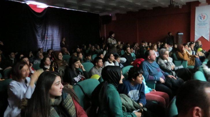 Gönüller tiyatroda buluştu G3