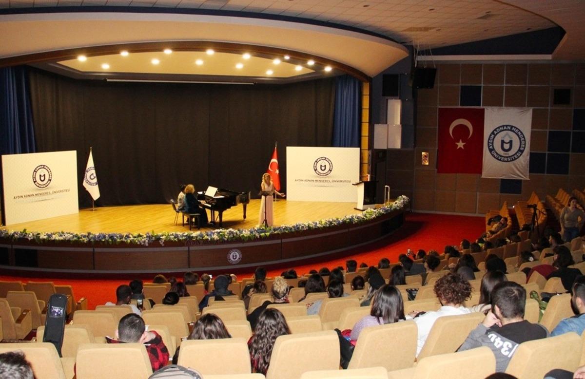 Şan konseri dinleyicilerin beğenisini topladı