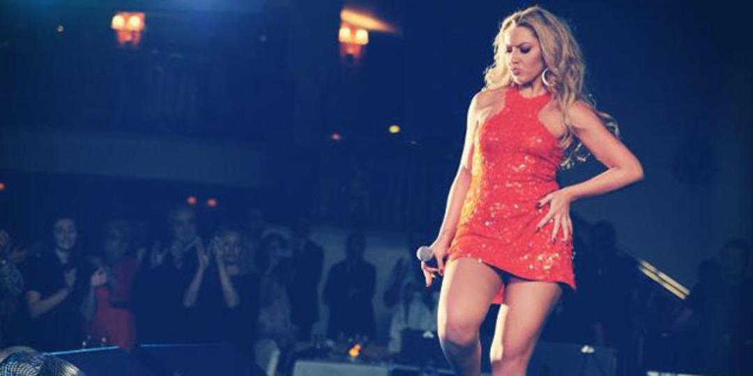 Hadise akıllı &ccedil;ıktı