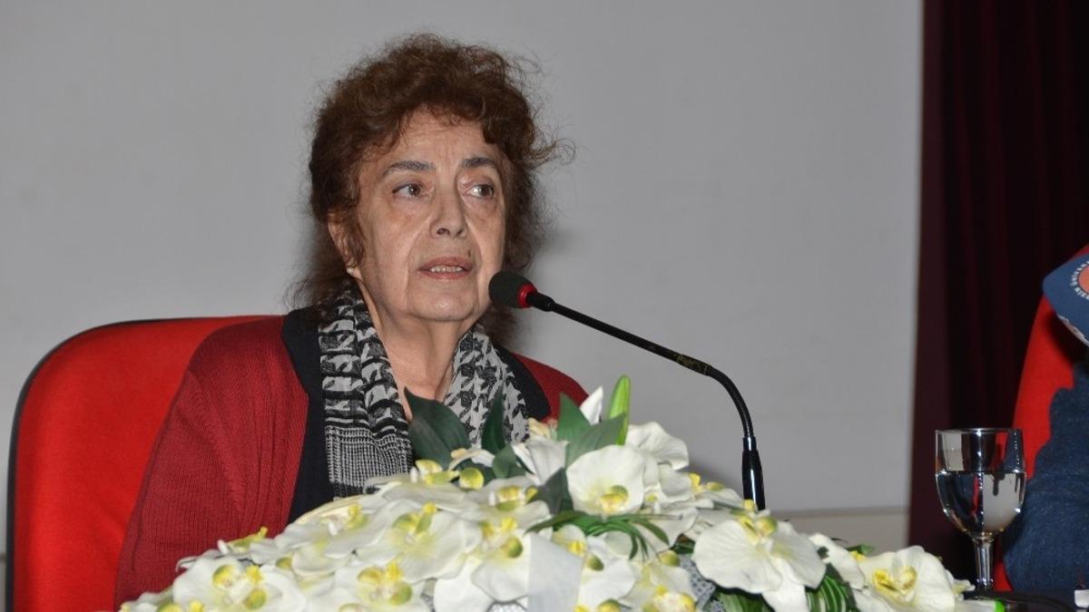 Mersin Kenti Edebiyat &Ouml;d&uuml;l&uuml;ne layık g&ouml;r&uuml;len Duruel, ME&Uuml;&rsquo;de &ouml;ğrencilerle buluştu