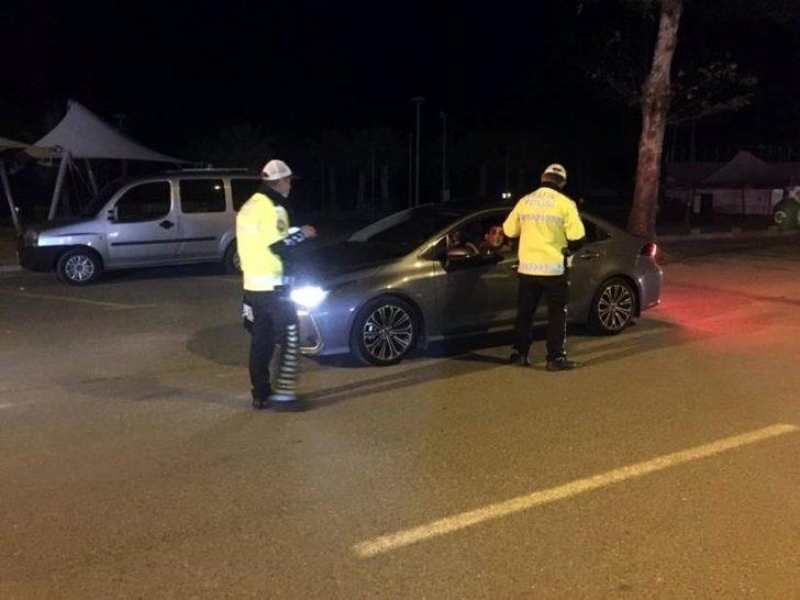 Karasu’da polis uygulamasında 6 şüpheli gözaltına alındı G3