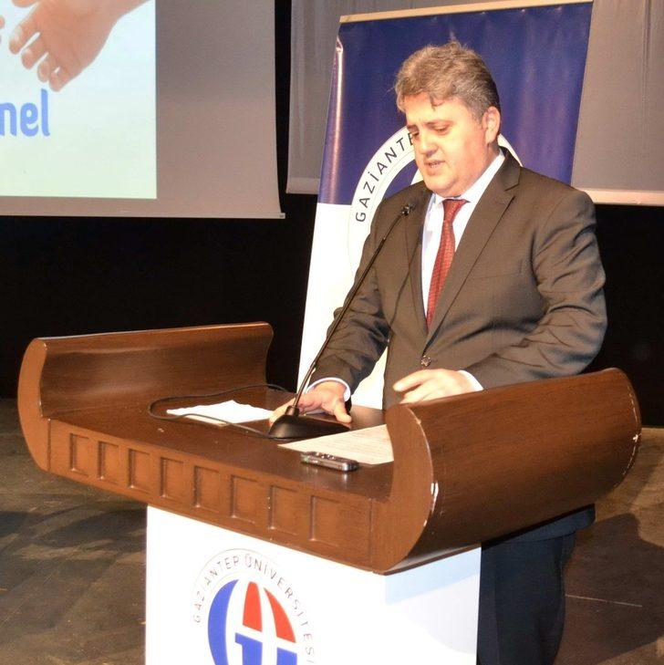 GAÜN’de maddeye değil hayata bağlan paneli G5