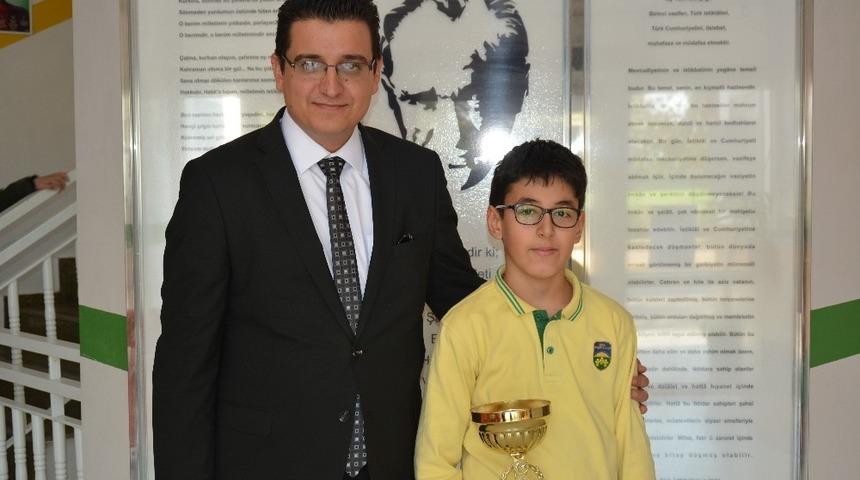 Başak Koleji&rsquo;nden satran&ccedil;ta birincilik