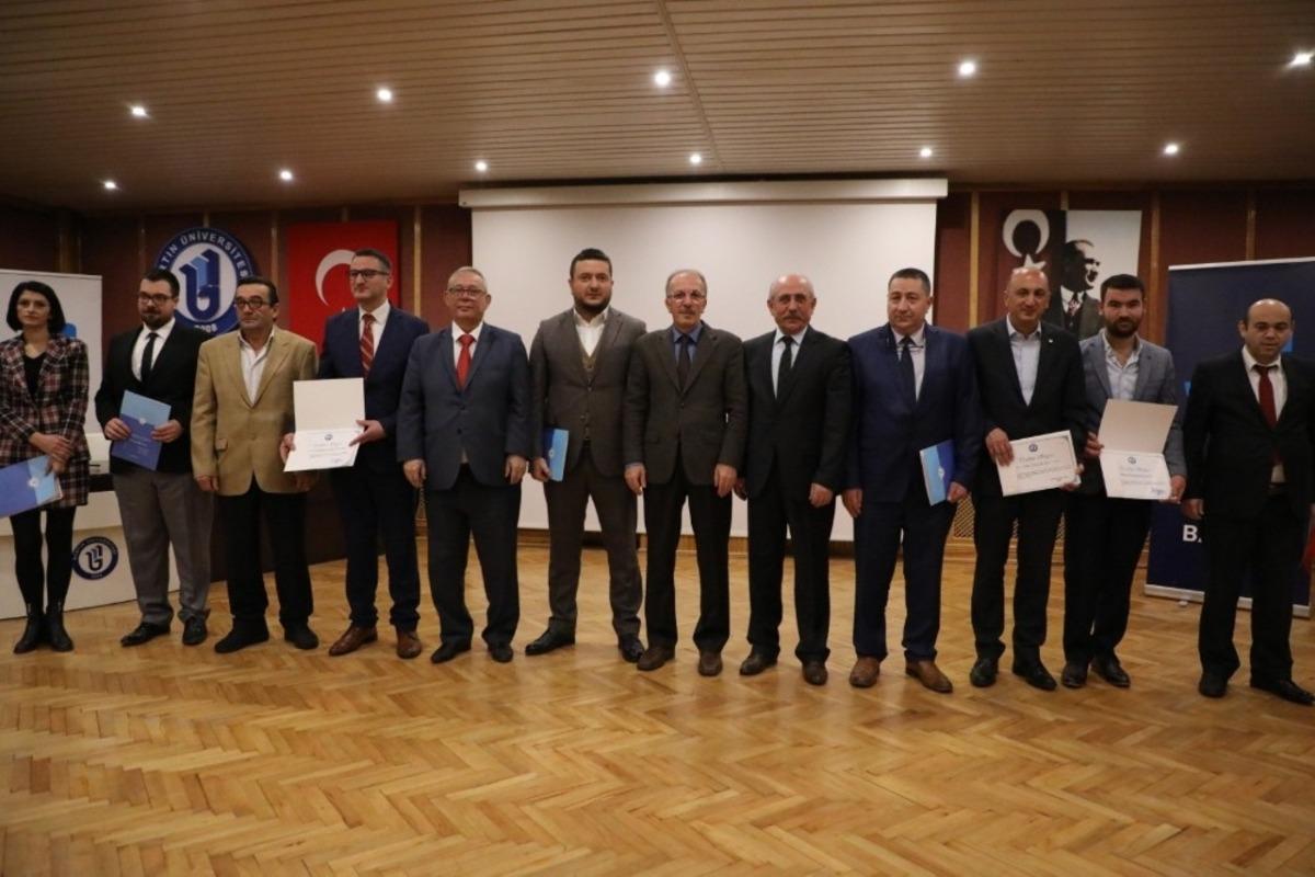 Bartın &Uuml;niversitesi &ouml;ğrencileri firma temsilcileriyle bir araya geldi