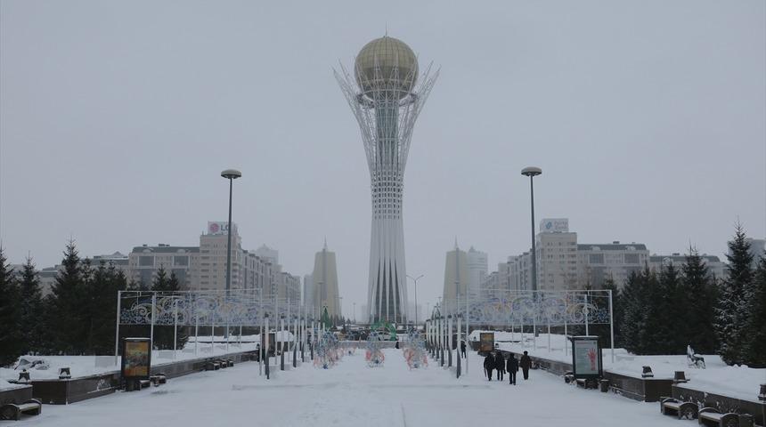 T&uuml;rkiye'nin Nur Sultan B&uuml;y&uuml;kel&ccedil;isi Uyanık, AA'nın "Yılın Fotoğrafları" oylaması katıldı
