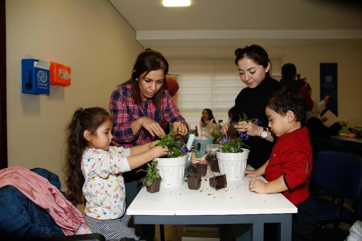 G&ouml;&ccedil;le gelen &ccedil;ocuğa bitki dikimiyle rehabilitasyon