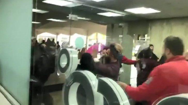 Lübnan'da sular durulmuyor! Şirket bastılar G1