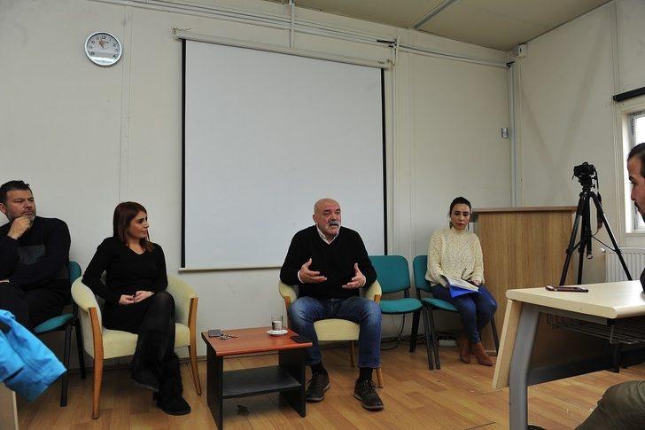 Sanatçı Ercan Kesal üniversite öğrencileriyle bir araya geldi G2