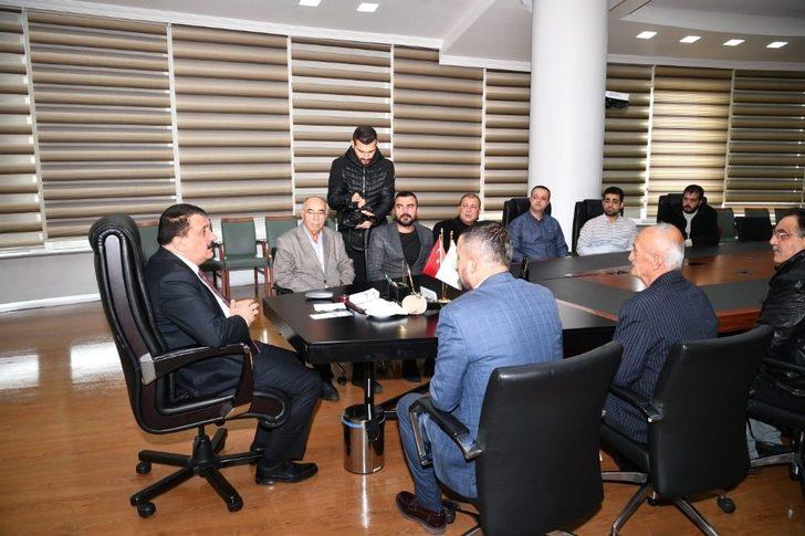 Taraftarlardan Gürkan’a teşekkür ziyareti G1