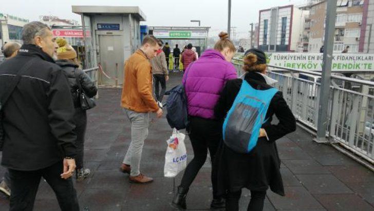 Küçükçekmece'de engelli vatandaşların 'asansör' çilesi devam ediyor G3