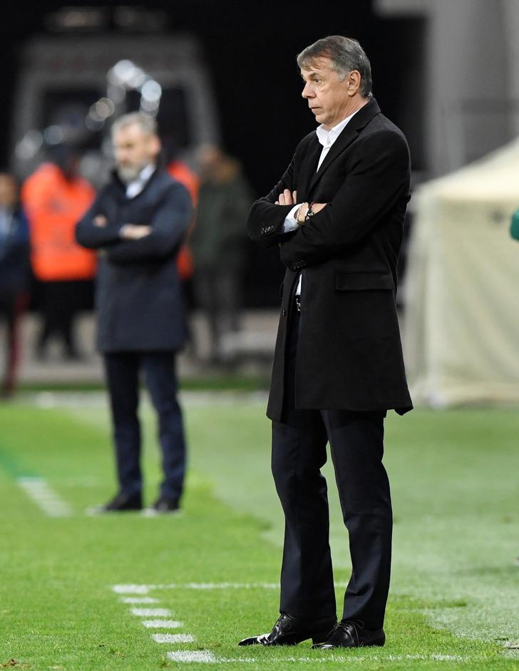 Azerbaycan'da Jurcevic'le yollar ayrıldı G1