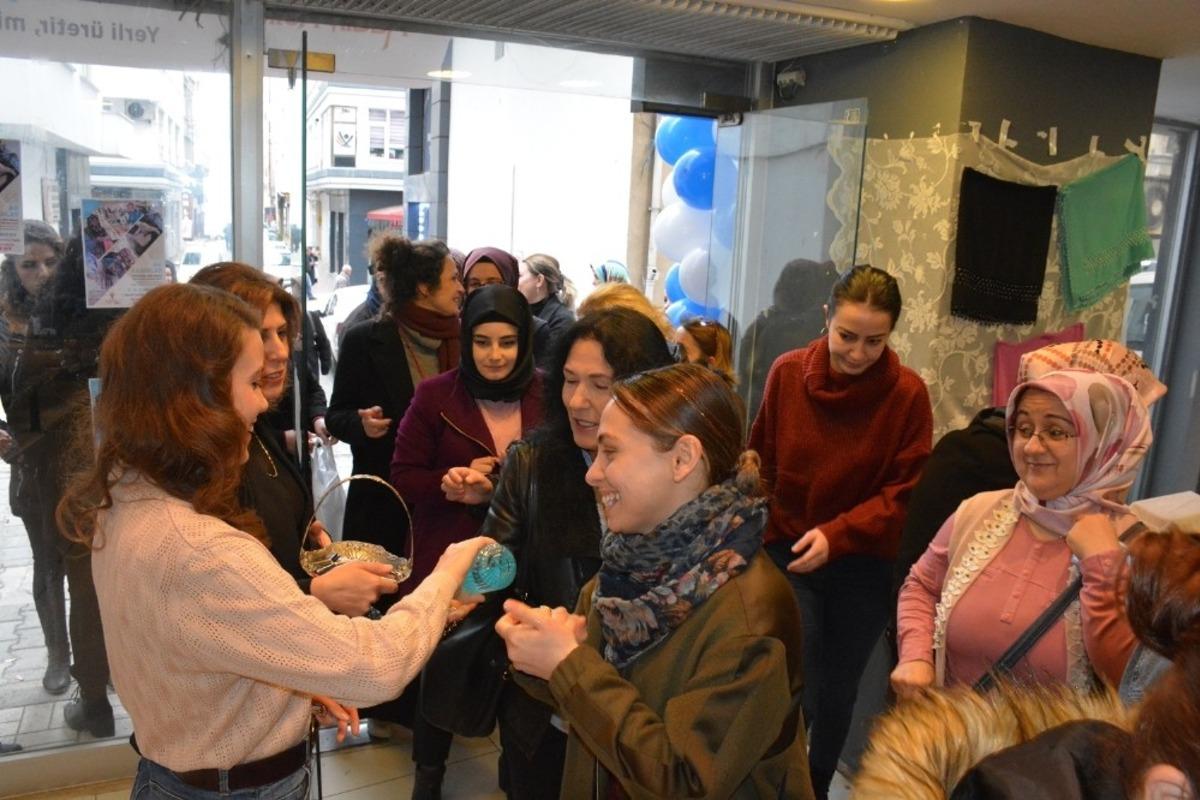 Hem kadına hem eğitime destek i&ccedil;in kermes