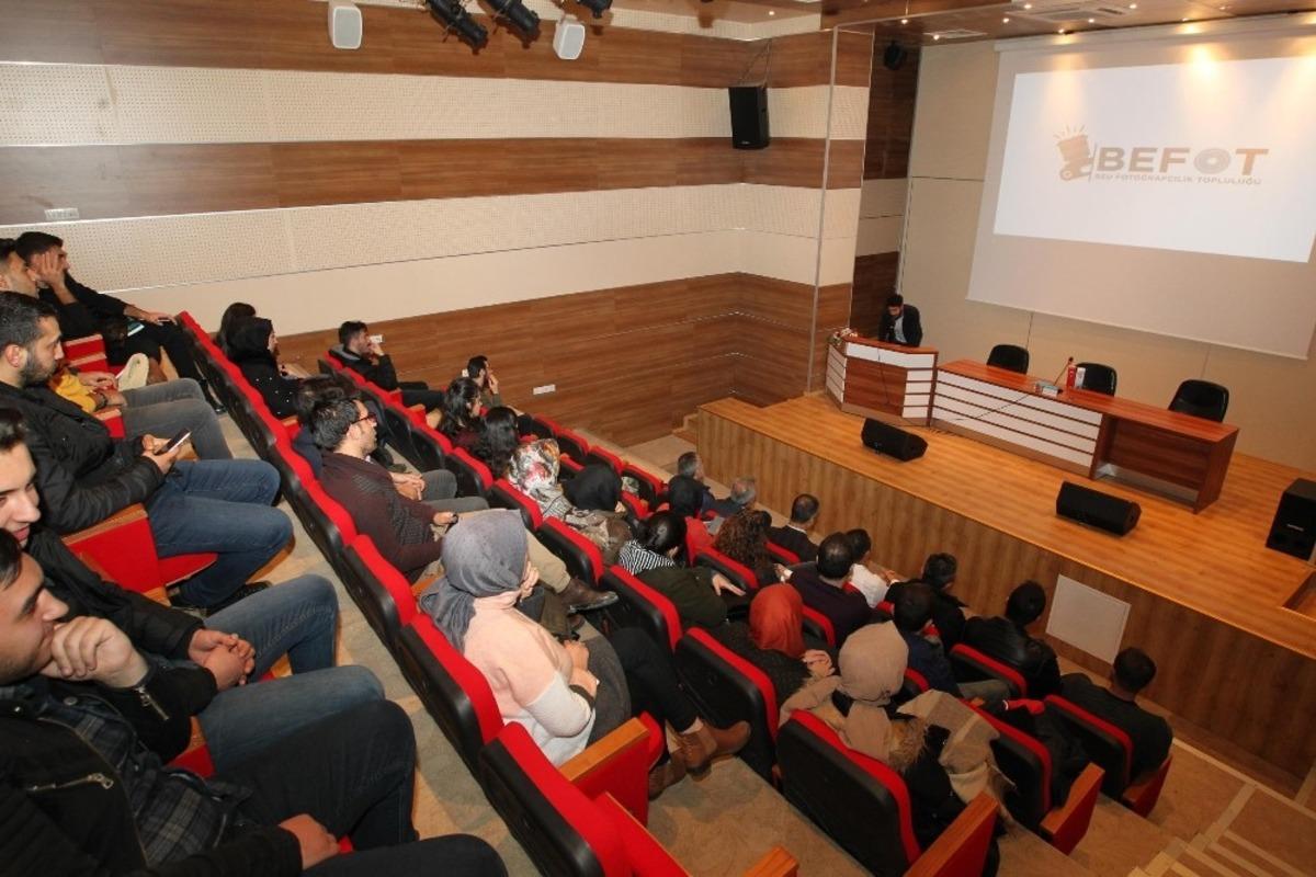 BE&Uuml;&rsquo;de &lsquo;Fotoğraf Sanatı&rsquo; s&ouml;yleşisi