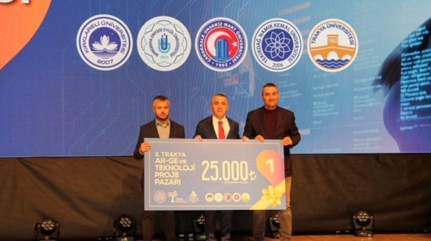 ÇOMÜ, "Ar-ge ve Teknoloji Projeleri Yarışması"nda birinci oldu