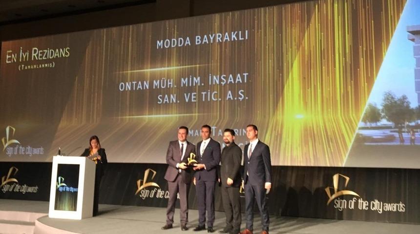 İzmirli inşaat firmasına "En İyi Rezidans" &ouml;d&uuml;l&uuml;