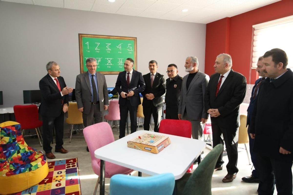 Fatsa&rsquo;da Z-K&uuml;t&uuml;phanesi hizmete girdi