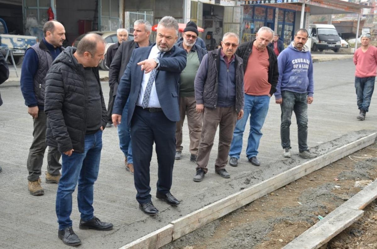 Topaloğlu: &ldquo;Esnafımızın mutluluğu en b&uuml;y&uuml;k kazancımız&rdquo;