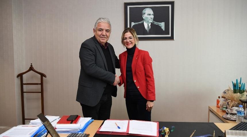 Konyaaltı Belediyesi’nden gençlere ‘umut protokolü’