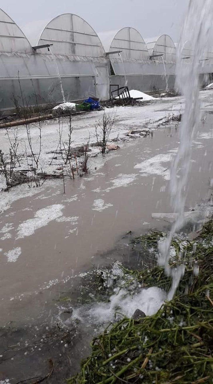 Kaş’ta dolu şaşkınlığı G2