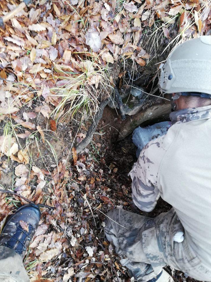 PKK'lı teröristlerin kullandığı 9 barınak ve sığınak imha edildi G2