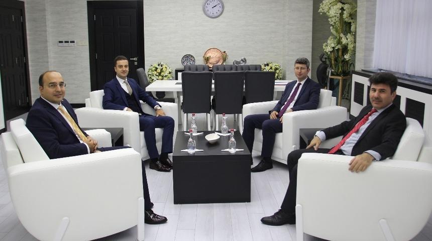 Kaymakamlar Rekt&ouml;r Karacoşkun&rsquo;la bir araya geldiler