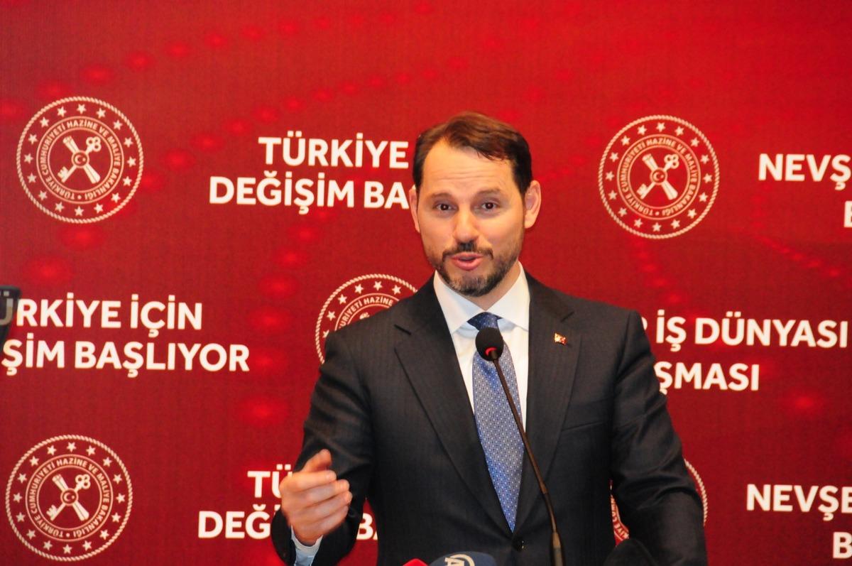 Bakan Albayrak: Kamu bankaları, 2020'ye girmeden tek haneli faizleri başlatıyor (3)