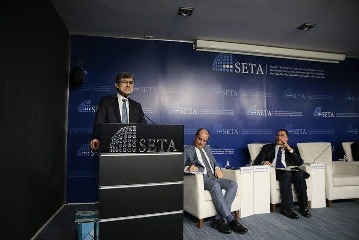 SETA'da "İnsan Hakları Koruma Mekanizmaları" paneli G3