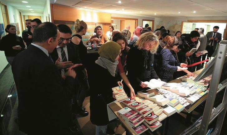 Yunus Emre Enstitüsünden Brüksel'de Türkçe kütüphane G1