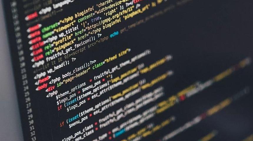 8 yaşındaki çocuk kodlama dersi veriyor!