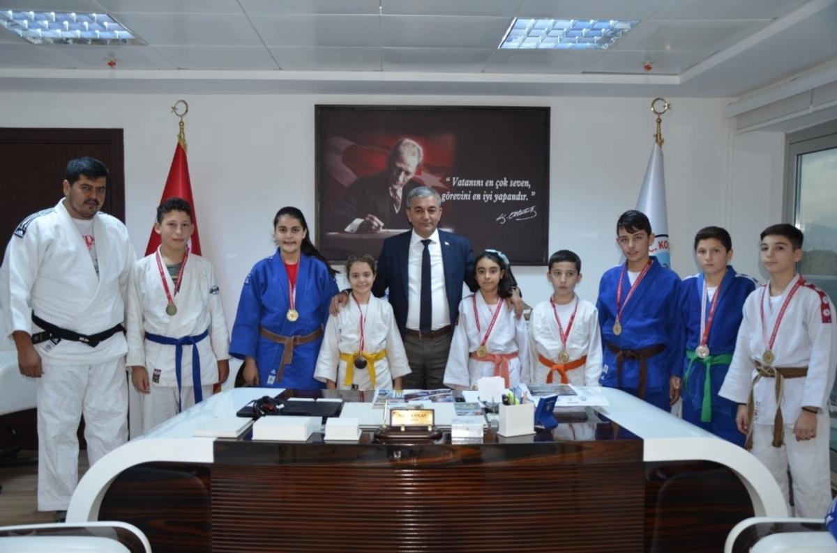 Ko&ccedil;arlı Belediyesi Judo Takımı&rsquo;ndan gururlandıran başarı